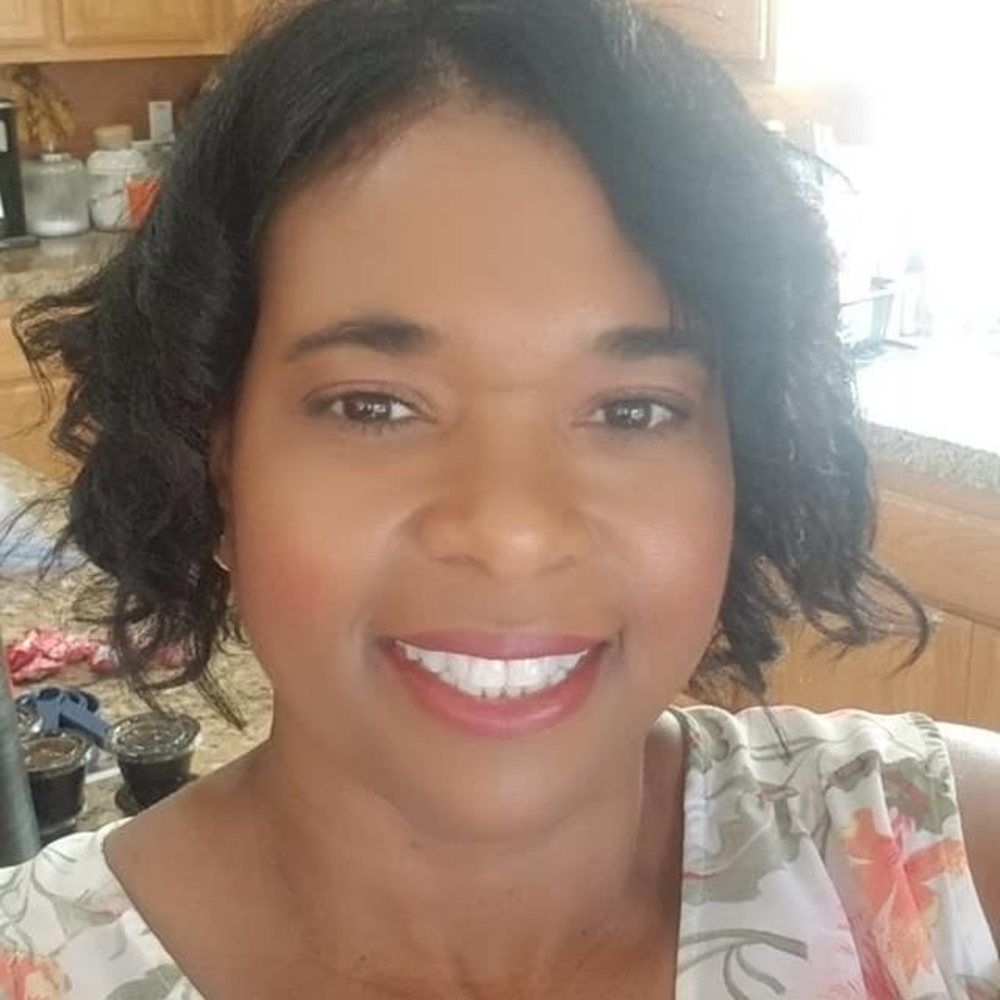 Meet your Posher, Benita